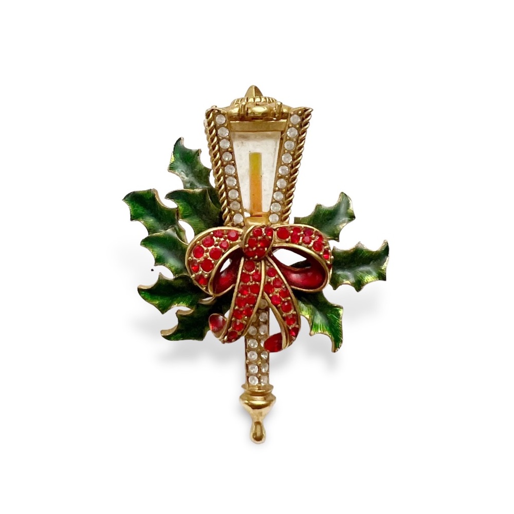 Vintage Christopher Radko Christmas Lantern Candle Wreath Rhinestone Brooch Pin